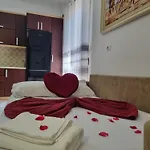 Besnik Brahimi Apartment Ksamil