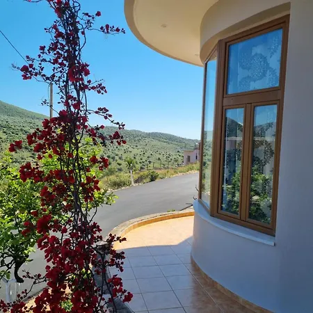 Apartment Besnik Brahimi Ksamil