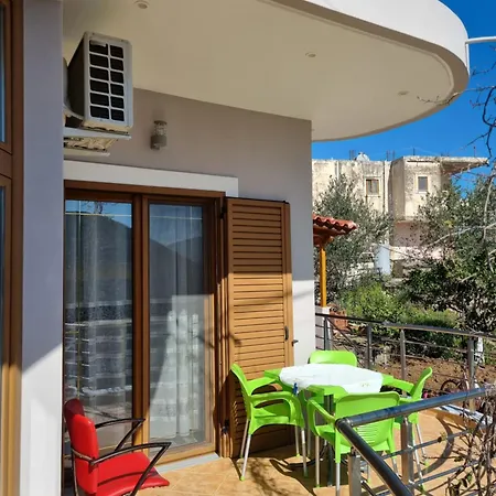 Besnik Brahimi Apartment Ksamil