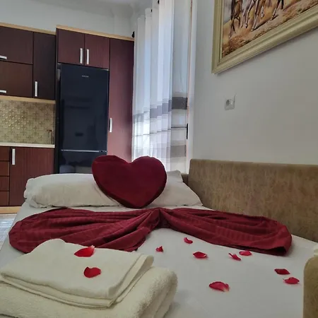 Besnik Brahimi Apartment Ksamil