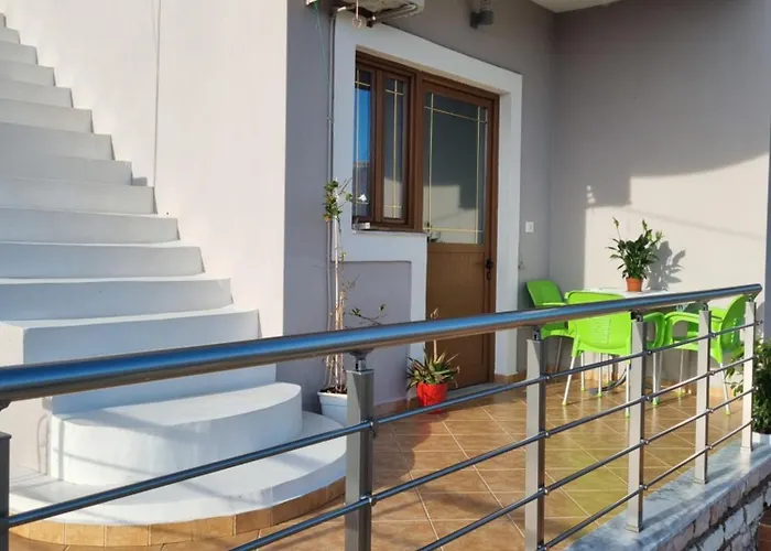 Daire Besnik Brahimi *