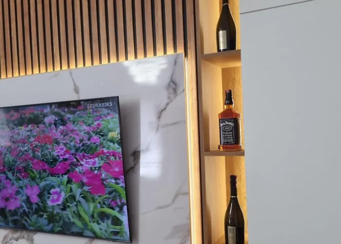 Besnik Brahimi Apartment *