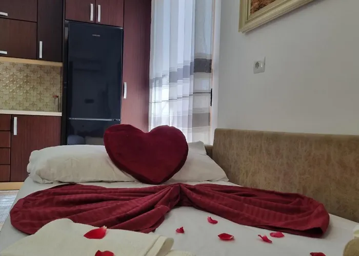 Besnik Brahimi Daire Ksamil